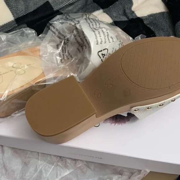 Jessica Simpson White and Tan Mules - Picture 3 of 5